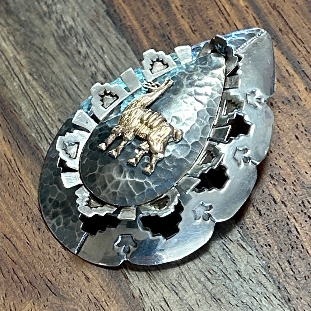 vtg Peru 925 Silver and 18 k Gold  Brooch with attach pendant